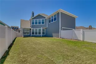 10117 Lakeview Dr, Providence Village, TX 76227 - Photo 32