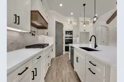 313 Wrangler Court, Weatherford, TX 76088 - Photo 16