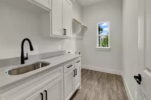 305 Wrangler Ct, Weatherford, TX 76088 - Photo 22