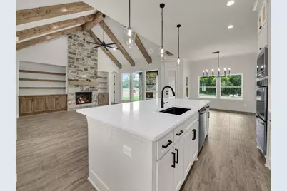 305 Wrangler Court, Weatherford, TX 76088 - Photo 12