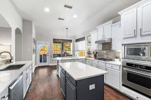 2911 Adams Dr, Melissa, TX 75454 - Photo 8