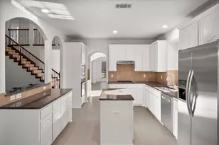 2811 St Maria Dr, Mansfield, TX 76063 - Photo 12