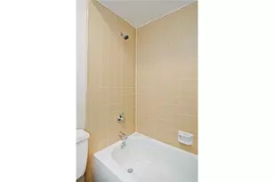 225 Los Santos Dr, Garland, TX 75043 - Photo 16