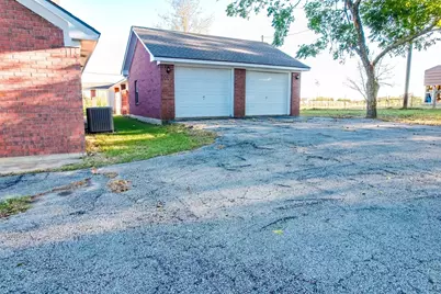 512 County Road 701, Teague, TX 75860 - Photo 20