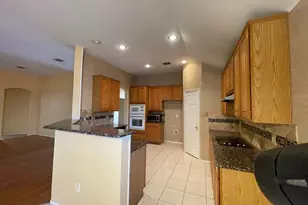 4418 Grantham Dr, Garland, TX 75043 - Photo 10