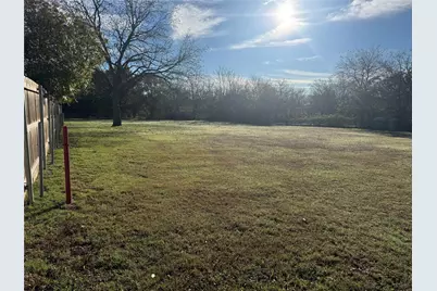 205 College Street, Chico, TX 76431 - Photo 32