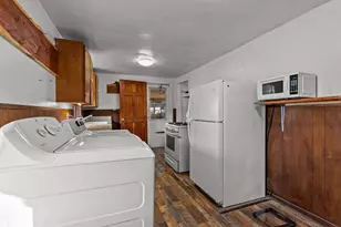 205 College St, Chico, TX 76431 - Photo 14