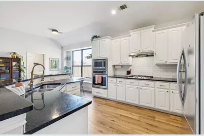 1326 White Water Lane, Rockwall, TX 75087 - Photo 8