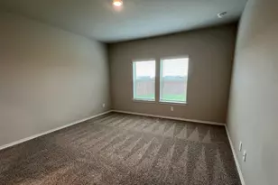 905 Ingalls Park Ln, Fort Worth, TX 76131 - Photo 8