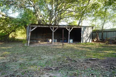 801 N Houston Street, Lorena, TX 76655 - Photo 16
