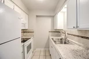 1905 W Morton St, Denison, TX 75020 - Photo 8