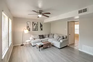 1905 W Morton St, Denison, TX 75020 - Photo 6