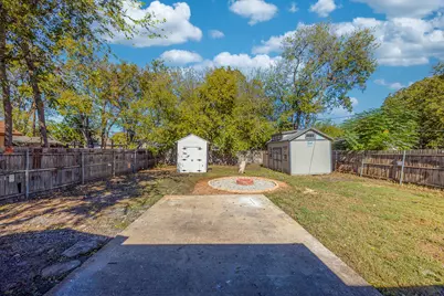 8528 Pemberton Court, White Settlement, TX 76108 - Photo 32