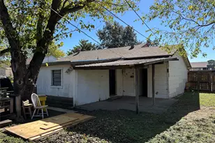 5629 Madge Pl, Haltom City, TX 76117 - Photo 6