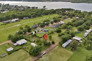 6624 Sunset Cove Ct, Granbury, TX 76049 - Photo 16
