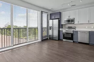 1100 N Zang Blvd, Dallas, TX 75203 - Photo 6