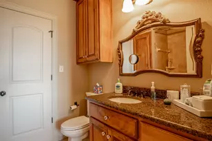 3400 Sundance Ct, Granbury, TX 76049 - Photo 30