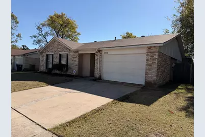 1722 Dorchester Drive, Arlington, TX 76014 - Photo 1