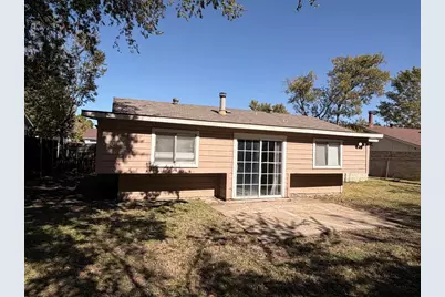 1722 Dorchester Drive, Arlington, TX 76014 - Photo 26