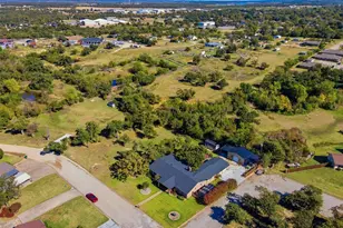 116 Cromeans St, Jacksboro, TX 76458 - Photo 32