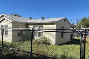 98 Belaire Ave, San Angelo, TX 76903 - Photo 4