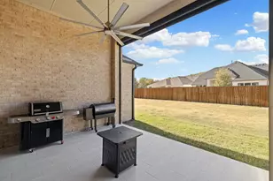 801 Copperleaf Dr, Justin, TX 76247 - Photo 34
