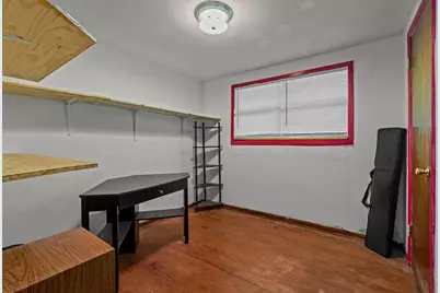 205 College Street, Chico, TX 76431 - Photo 18