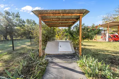 205 College Street, Chico, TX 76431 - Photo 22