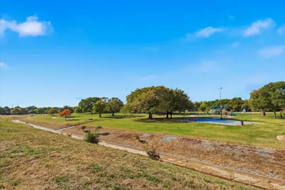 722 Creekwood Court, Lewisville, TX 75067 - Photo 28