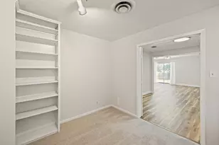 2510 Nottingham Dr, Denton, TX 76209 - Photo 10