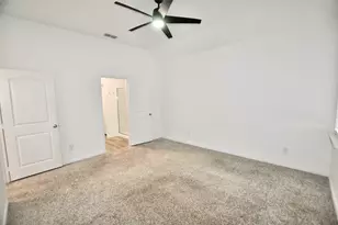 8405 Smokey Creek Pass, Fort Worth, TX 76179 - Photo 12