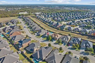 1667 Fraser Dr, Burleson, TX 76028 - Photo 34