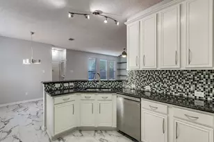 1807 Granite Rapids Dr, Frisco, TX 75036 - Photo 10