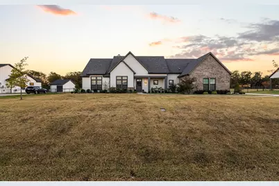 96 Stockton Drive, Van Alstyne, TX 75495 - Photo 2