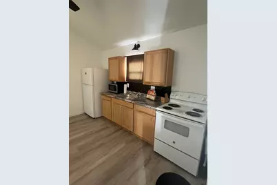 414 Cowan Street, Bowie, TX 76230 - Photo 6