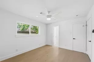 6417 Malcolm Dr, Dallas, TX 75214 - Photo 34