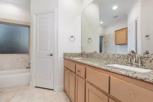 2725 Phillips Dr, Garland, TX 75044 - Photo 22