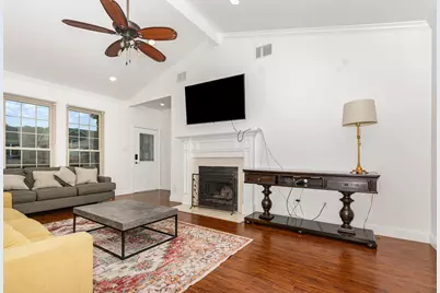 2725 Phillips Drive, Garland, TX 75044 - Photo 6