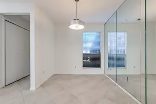 9819 Smokefeather Ln, Dallas, TX 75243 - Photo 6