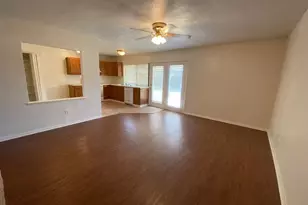 6808 Blackberry Dr, Arlington, TX 76016 - Photo 6