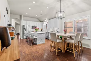 2005 Michelle Creek Dr, Little Elm, TX 75068 - Photo 10