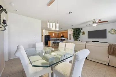 556 Griffith Drive, Saginaw, TX 76179 - Photo 4