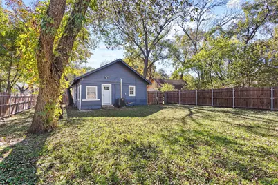 113 E Cummings Street, Gainesville, TX 76240 - Photo 24