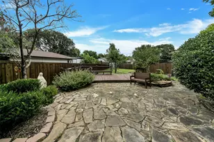 2425 Northgate Dr W, Irving, TX 75062 - Photo 30