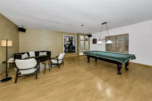 2425 Northgate Dr W, Irving, TX 75062 - Photo 2