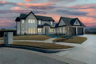 1340 Fairfield Ln, Tyler, TX 75703 - Photo 2