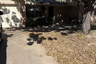 1311 Forrest Dr, Canton, TX 75103 - Photo 2