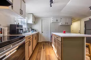 309 W Bryant St, Elm Mott, TX 76640 - Photo 6