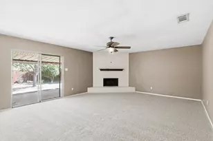 425 Ridgecrest Dr, Saginaw, TX 76179 - Photo 8