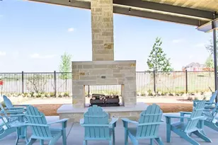 10464 Gray Hls Dr, Fort Worth, TX 76126 - Photo 6